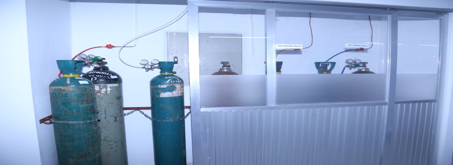 1775020476_Picture17.jpg slide